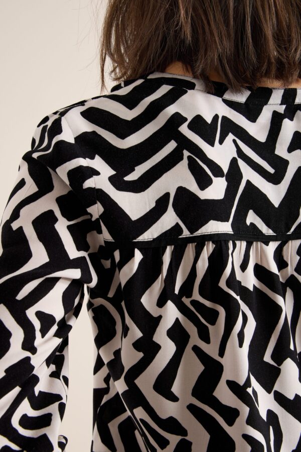 CECIL 2 Color Printed Blouse – Bild 4