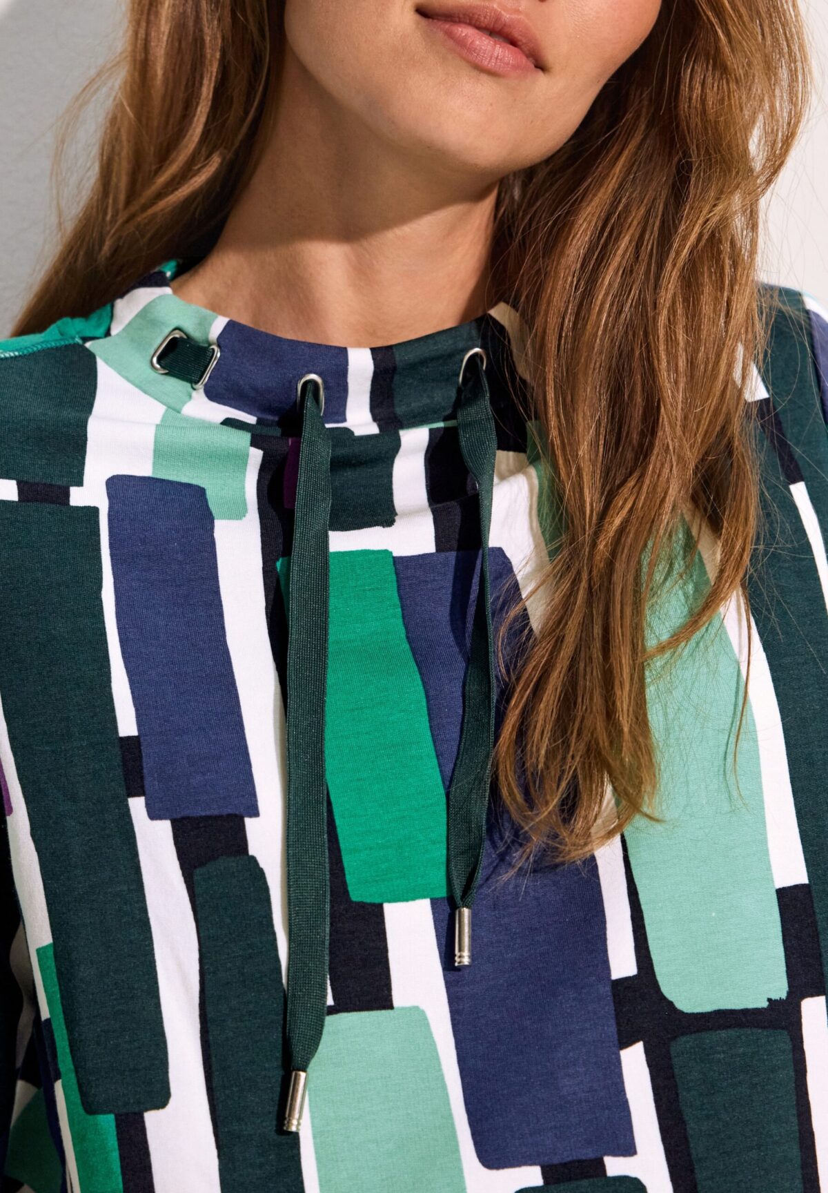 CECIL Big Print Funnel Neck Shirt – Bild 4