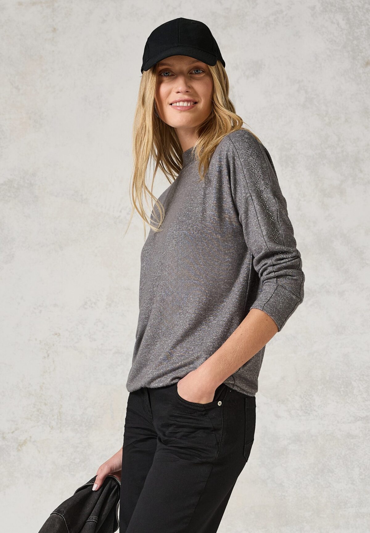 CECIL Cosy Longsleeves With Hotfixes – Bild 1