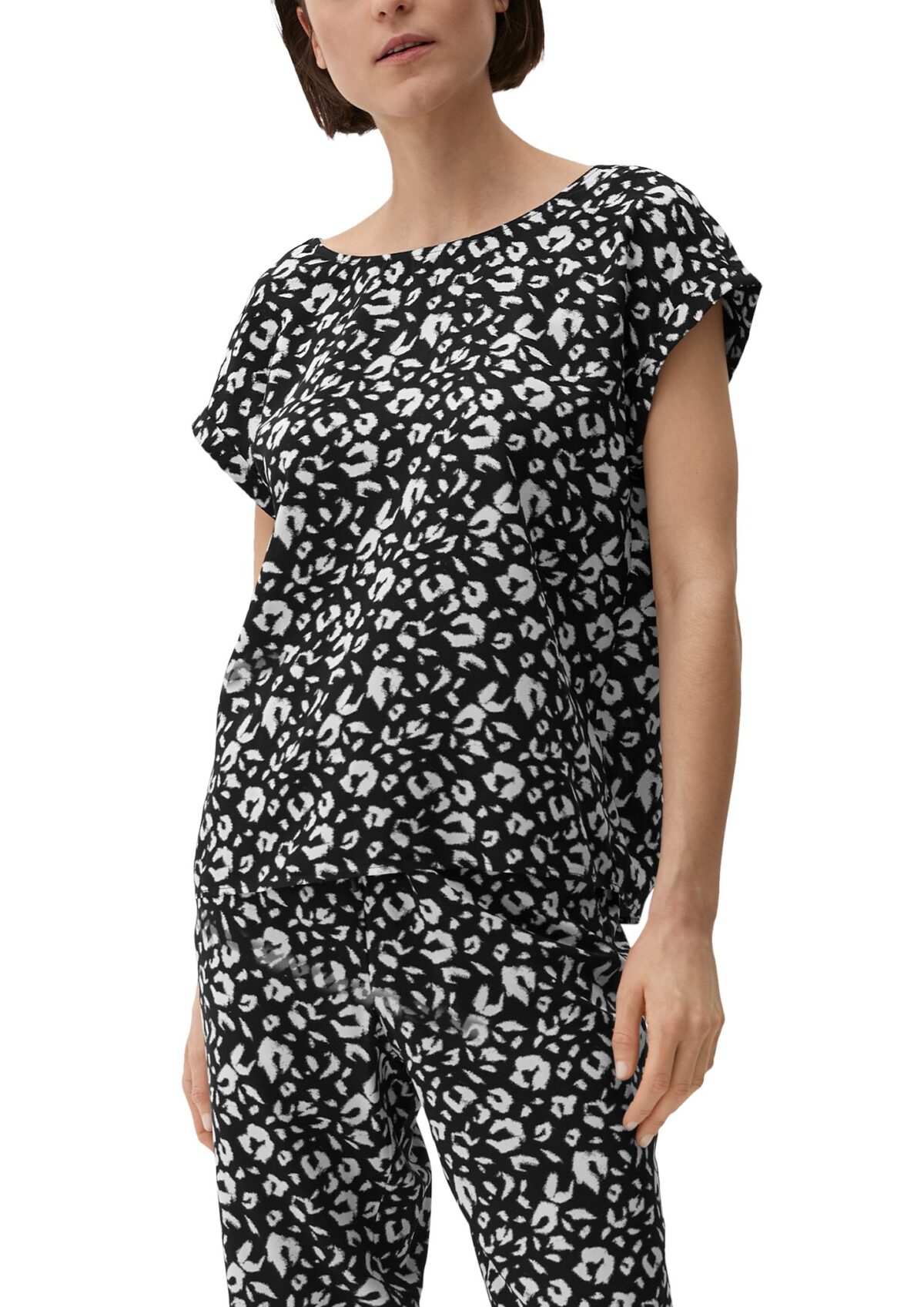 s_oliver_bluse_21_326_17_99a6_1981.jpg S.OLIVER Bluse – Bild 1
