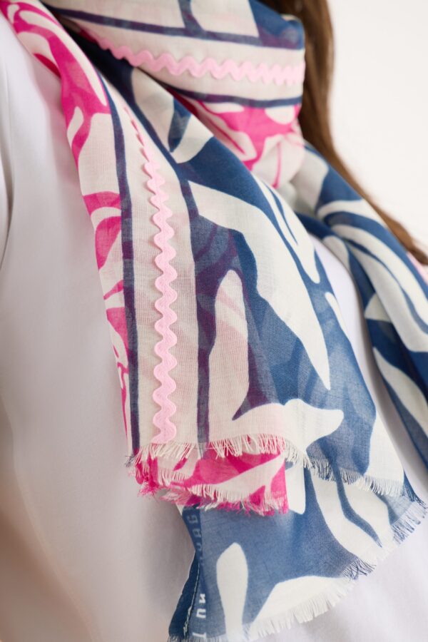CECIL Print Scarf with Tape Detail – Bild 3
