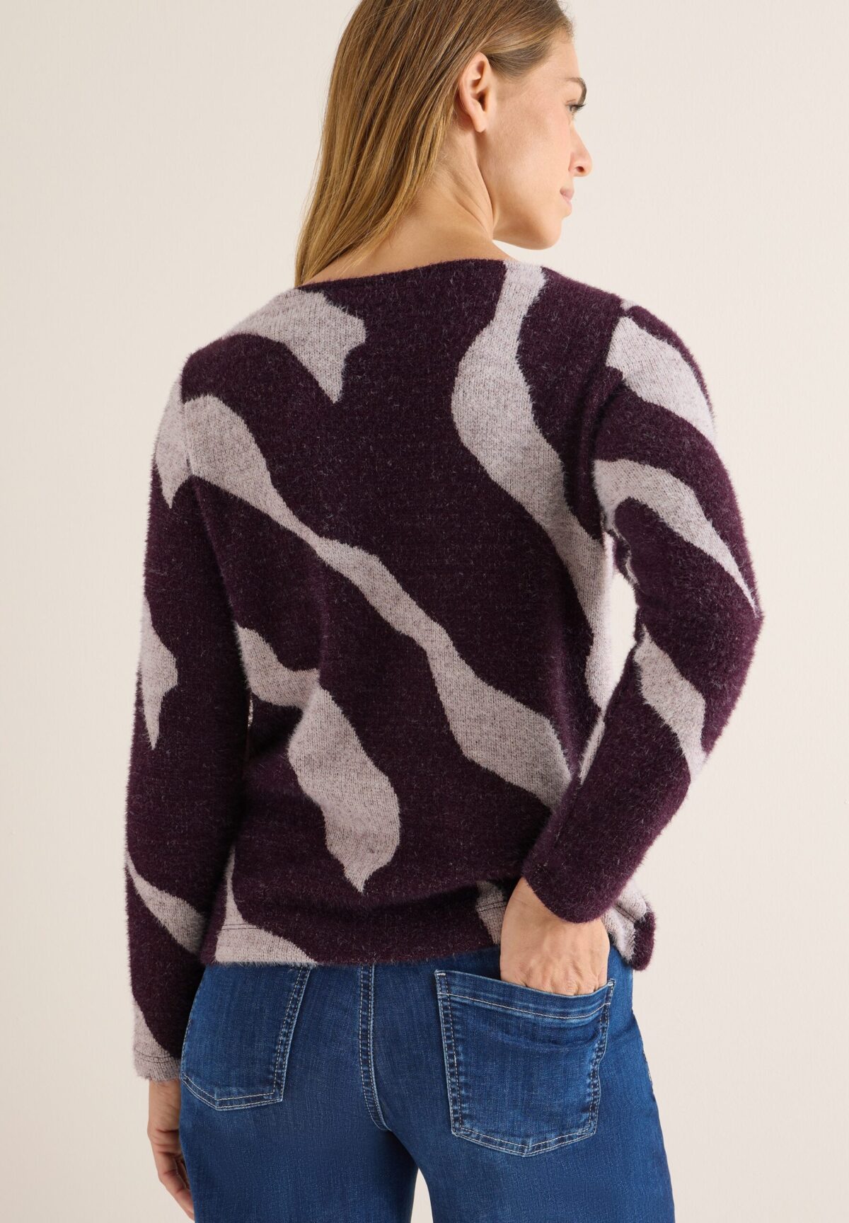 CECIL TOS Big AOP Feather Yarn T-Shi – Bild 3