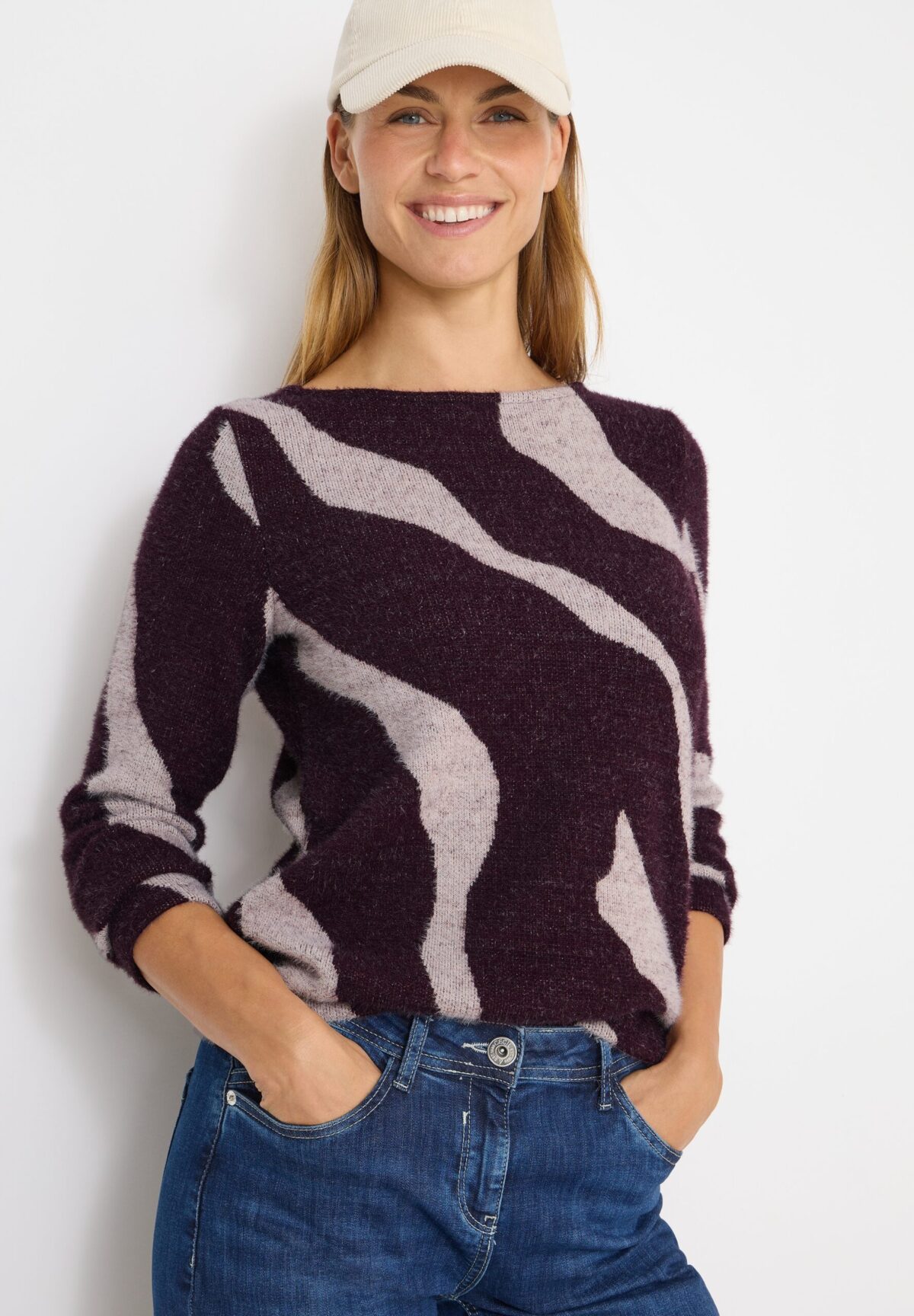 CECIL TOS Big AOP Feather Yarn T-Shi – Bild 5