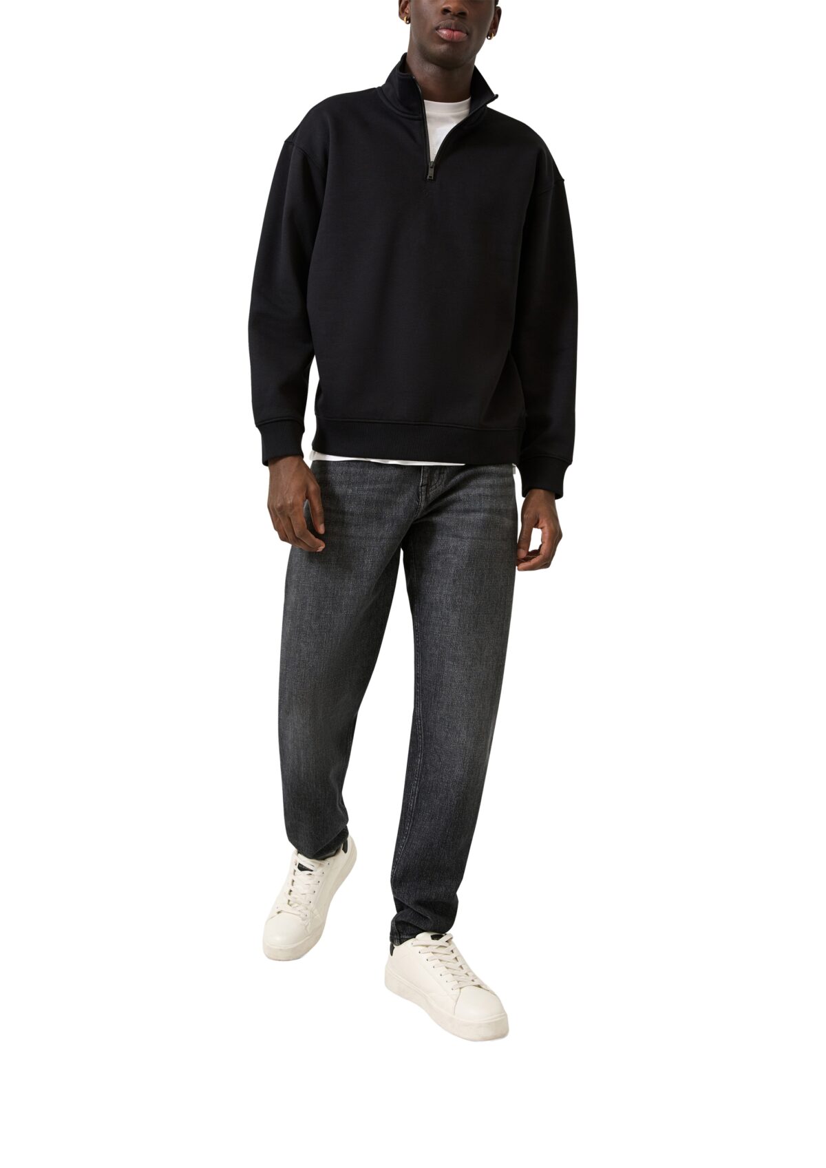q_s_sweatshirt_21_822_00_9999_1115.jpg Q/S Sweatshirt – Bild 1